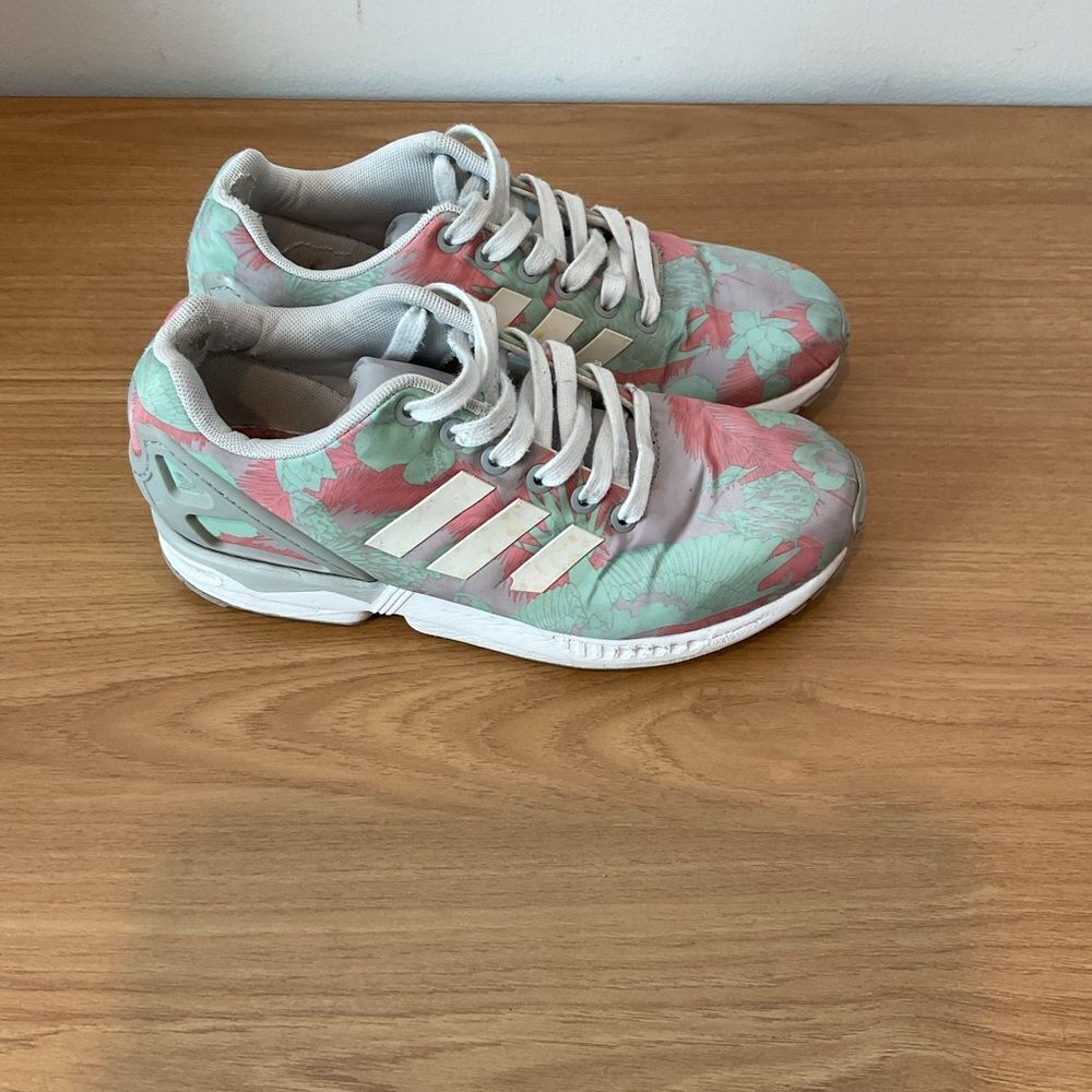 Adidas ZX Flux Torsion Pink And Green Tropical Print Sneakers Size 6 Women’s